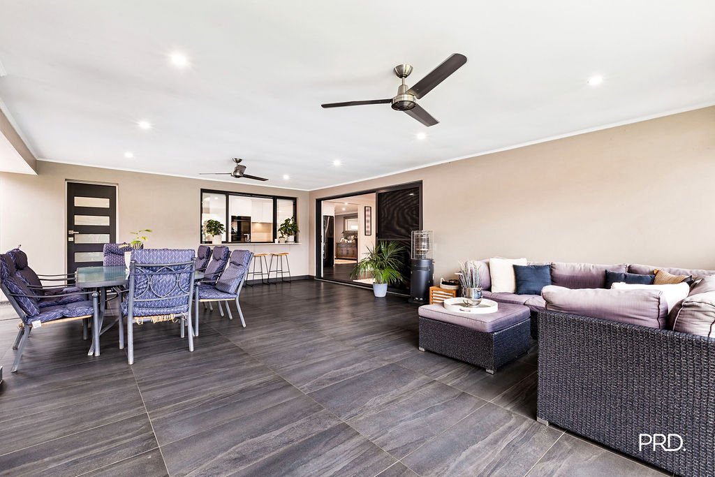 14 Narooma Avenue SOUTH PENRITH 14