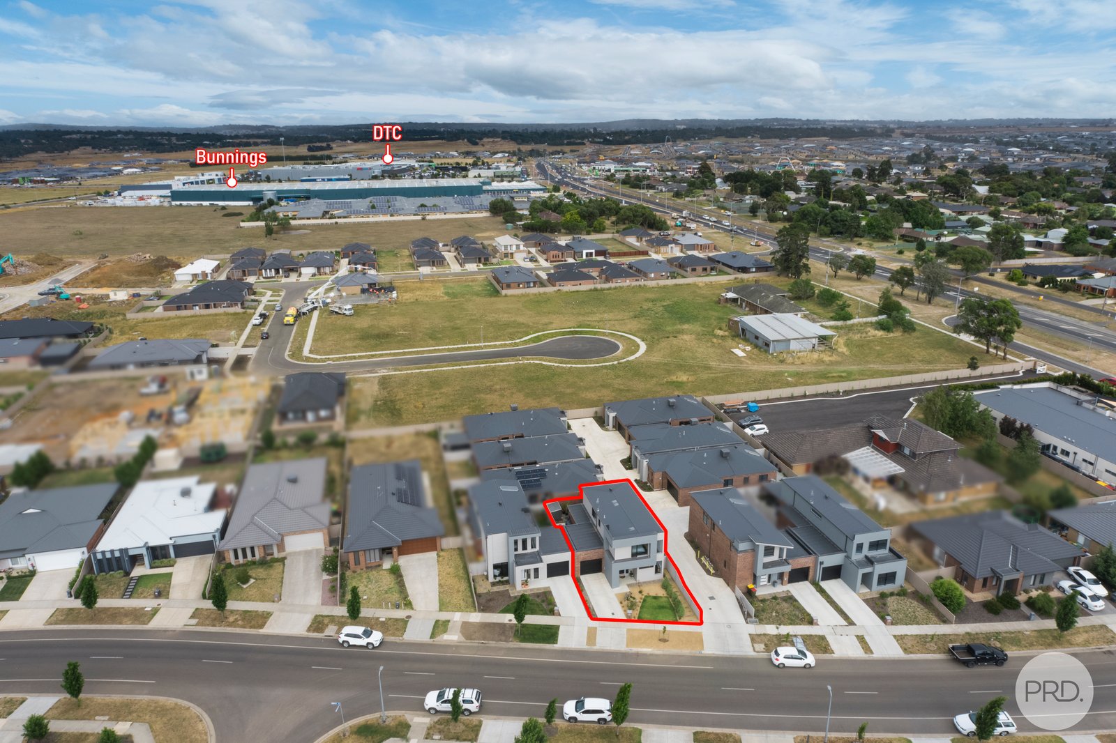 14 Neway Avenue DELACOMBE 2