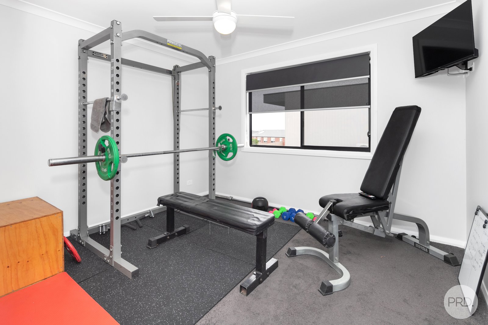 14 Neway Avenue DELACOMBE 14