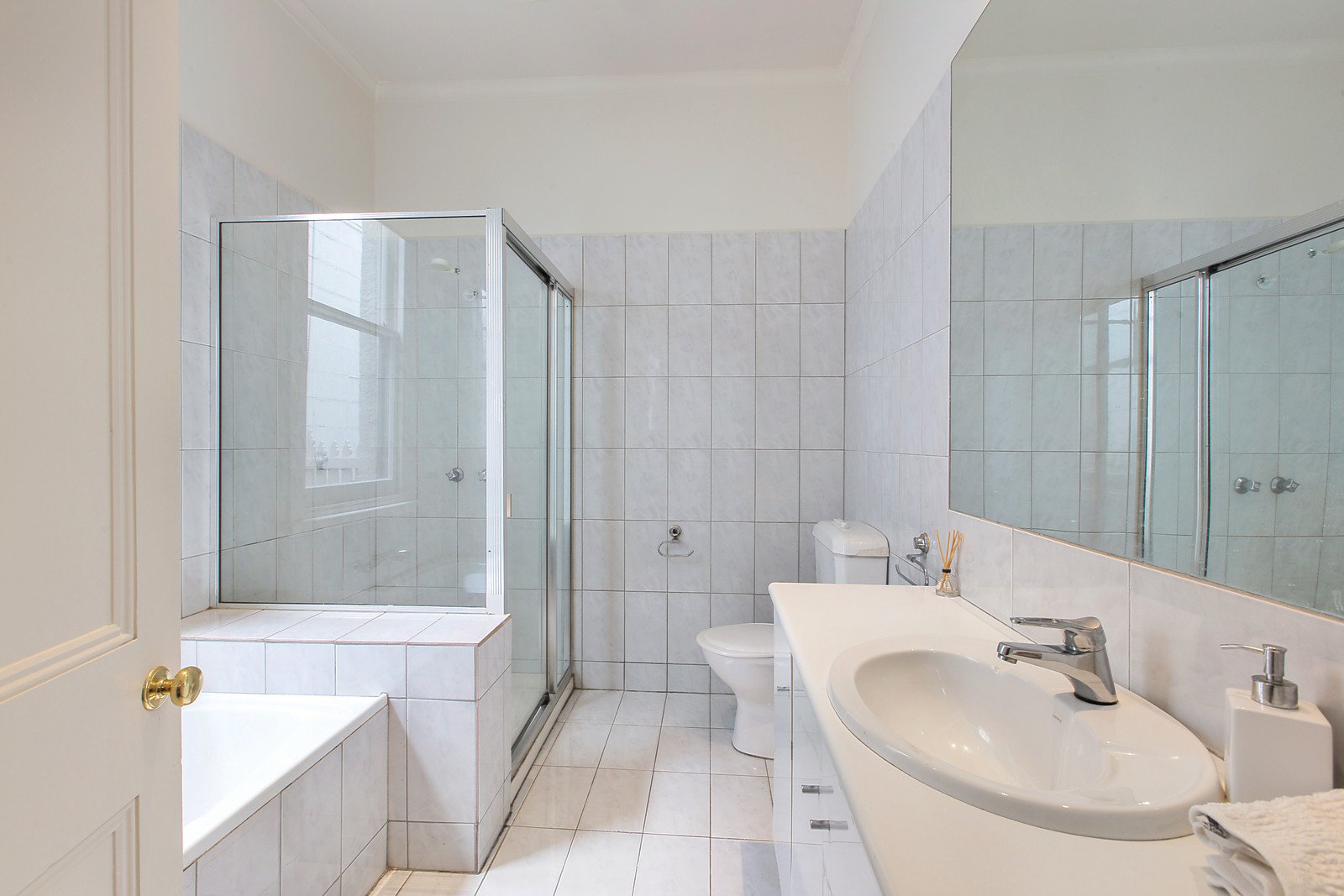 14 Nicholson Street, South Yarra, VIC