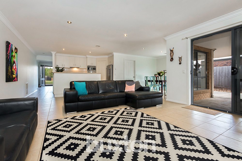 Gallery: 14 Nivek Court