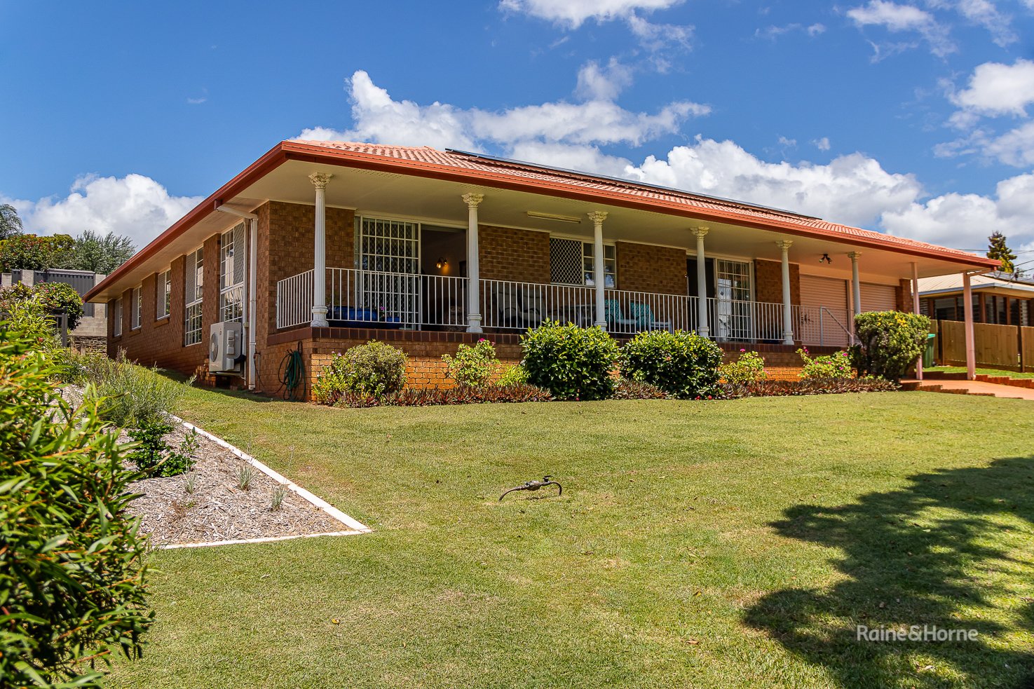 14 NORTH Street REDLAND BAY 16