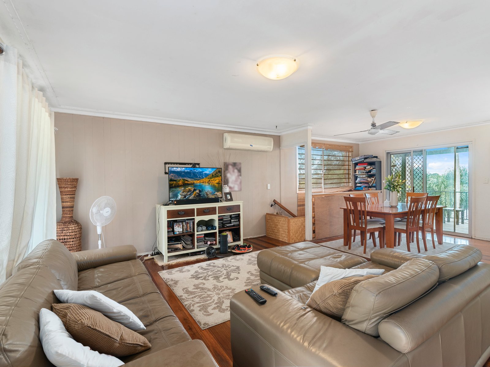 14 Numidia Street CURRUMBIN WATERS 3