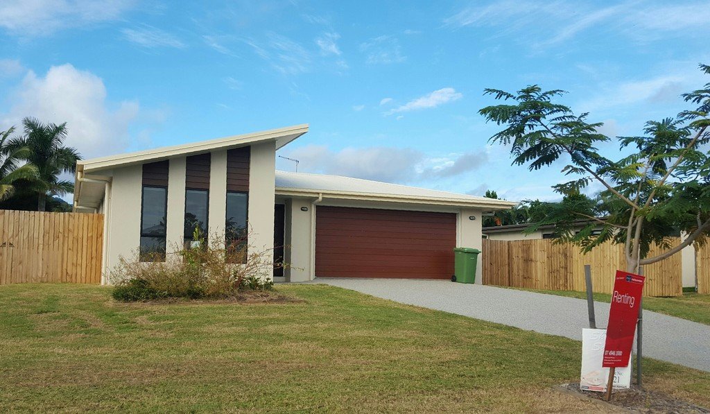 14 Olivia Street CANNONVALE 1