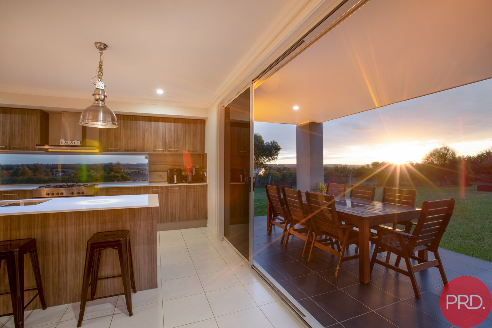 14 Orlando Close WINDELLA 13