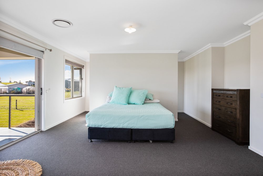 14 Orlando Close WINDELLA 17