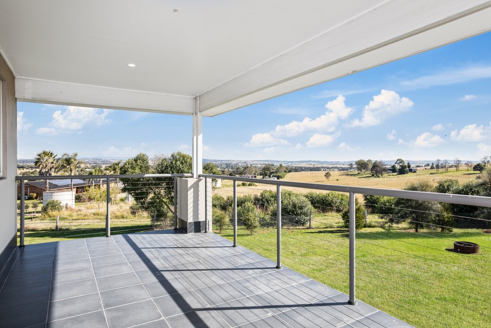 14 Orlando Close WINDELLA 22