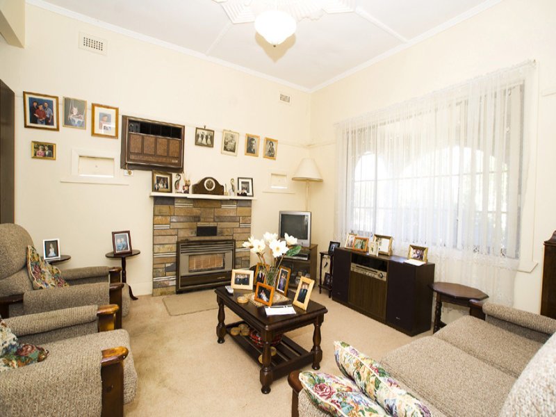 Gallery: 14 Ormond Road