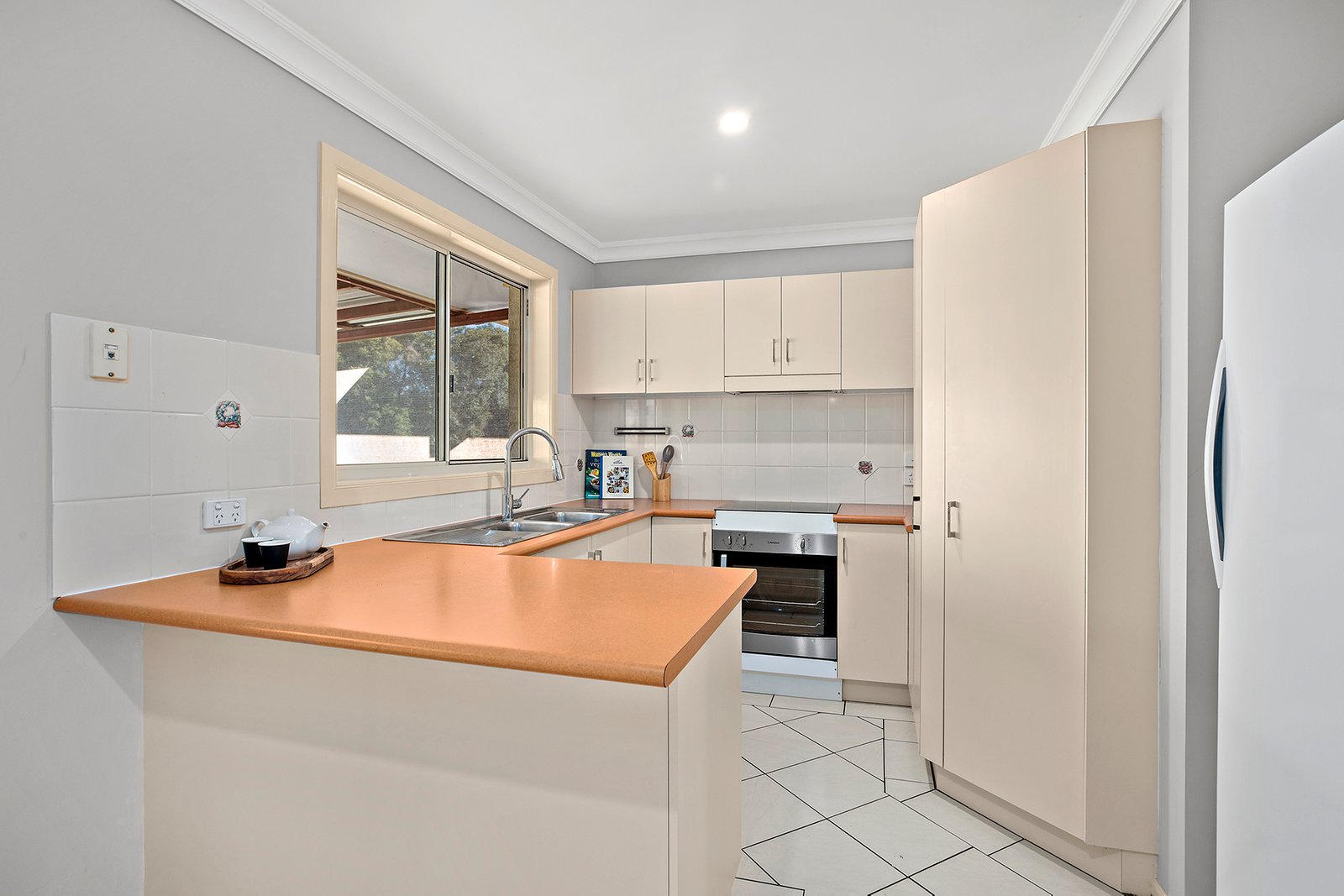 14 Oscar Ramsay Drive BOAMBEE EAST 2