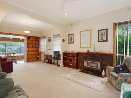 Gallery: 14 Oswald-Thomas Avenue