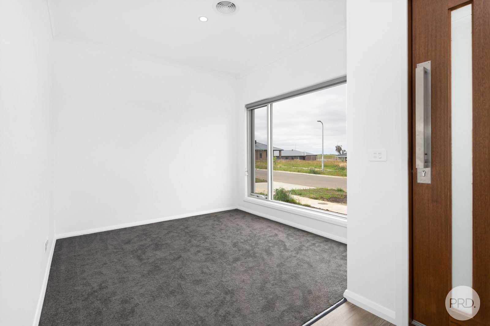 14 Overall Street LUCAS 3