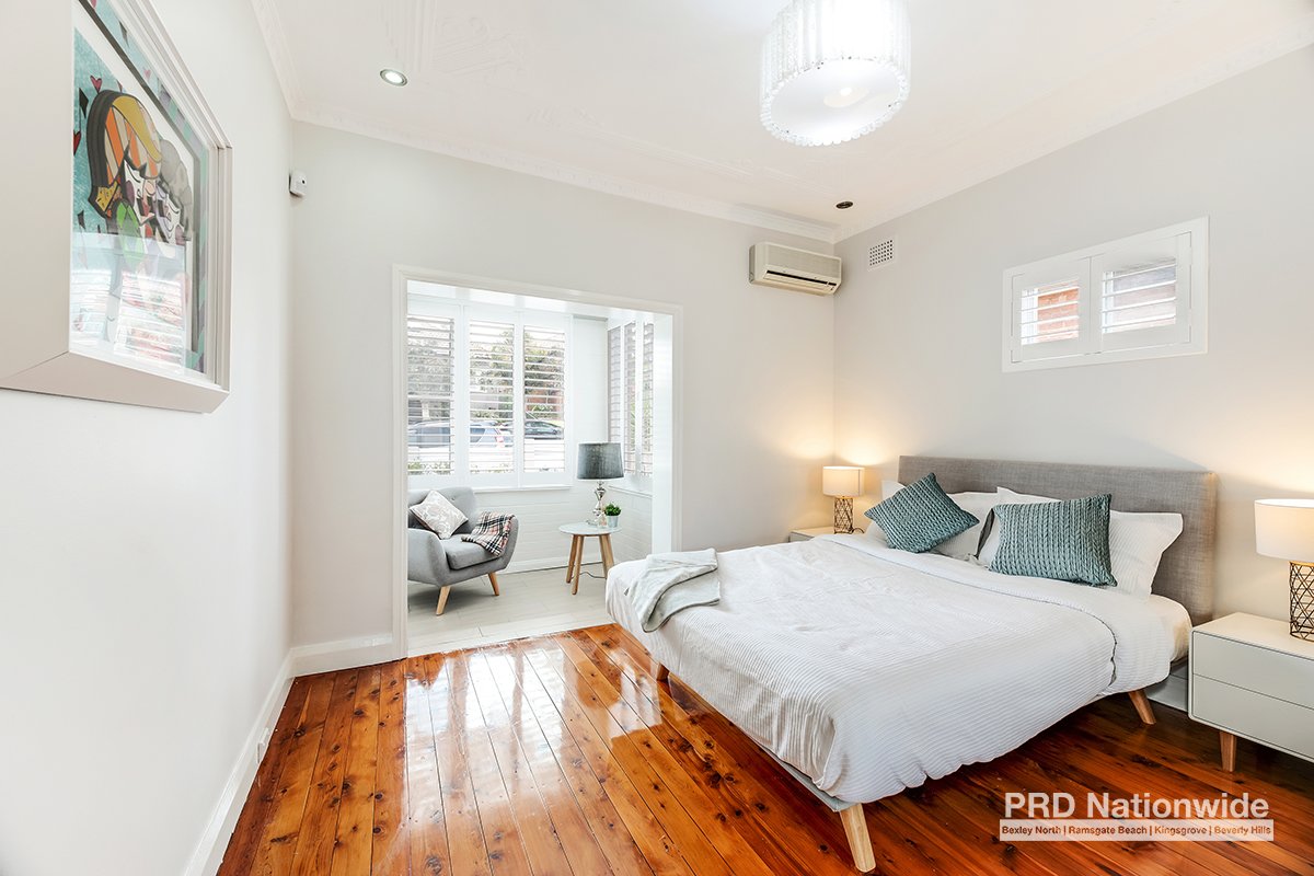 14 PACIFIC Street KINGSGROVE 4