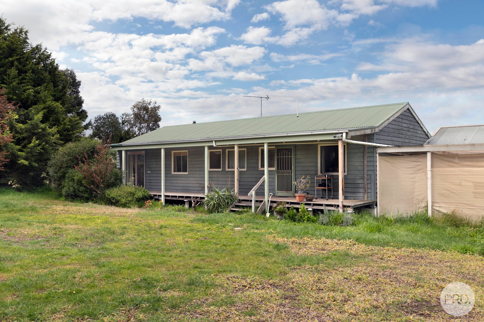14 Parkers Road BERRINGA 2