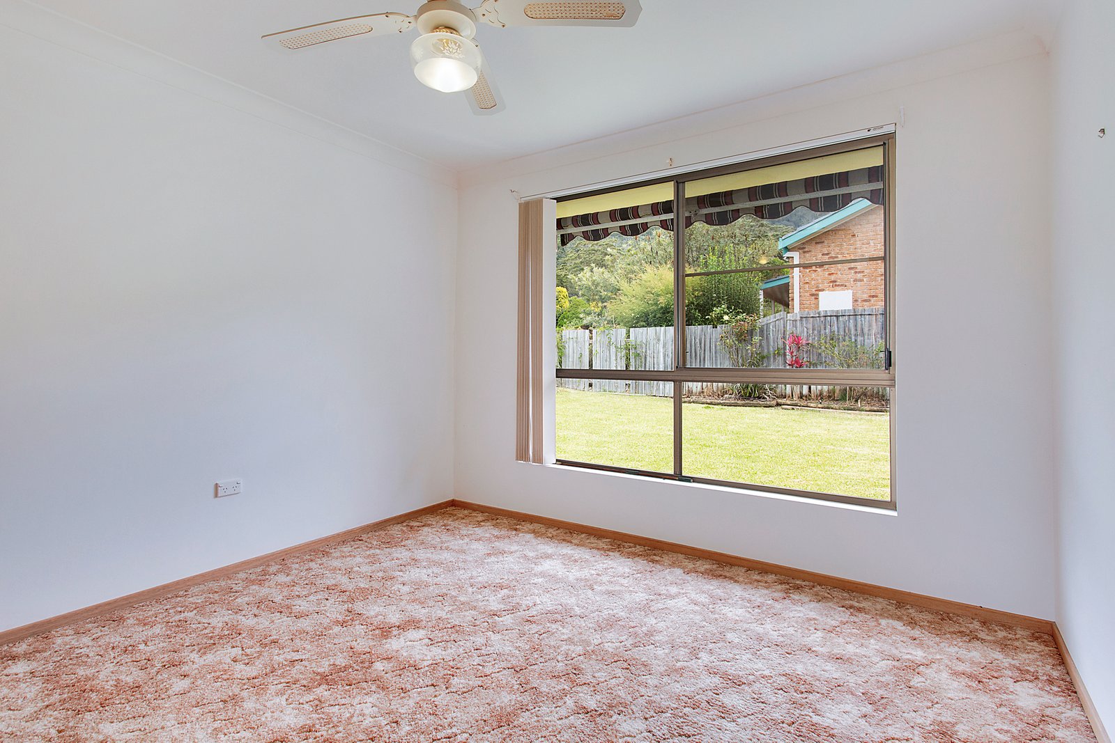 14 Peach Grove LAURIETON 7