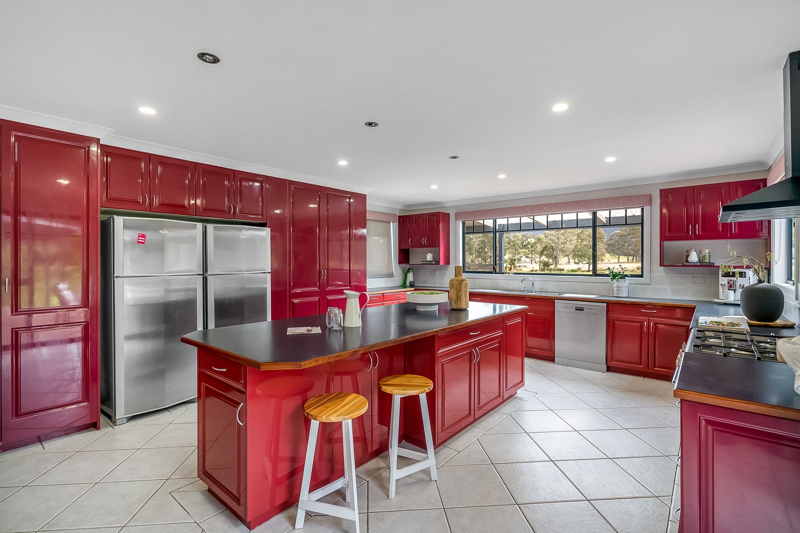 14 Penola Drive LESLIE VALE 16