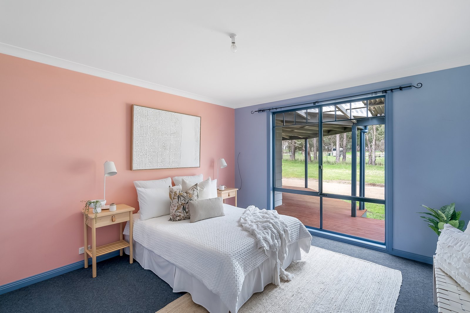 14 Penola Drive LESLIE VALE 19