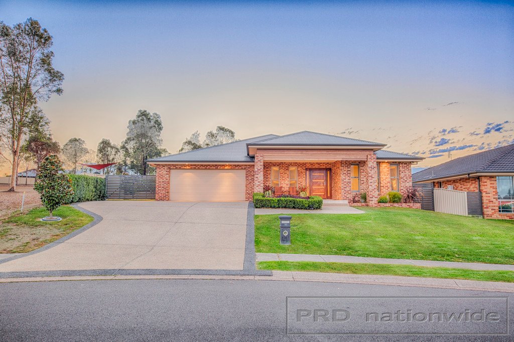 14 Peppertree Circuit ABERGLASSLYN 1