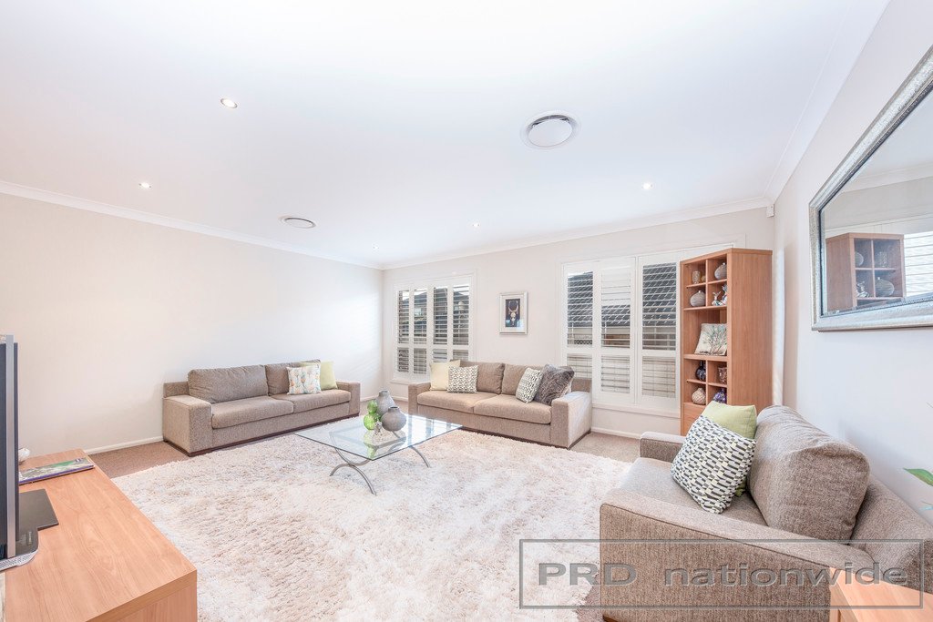 14 Peppertree Circuit ABERGLASSLYN 2