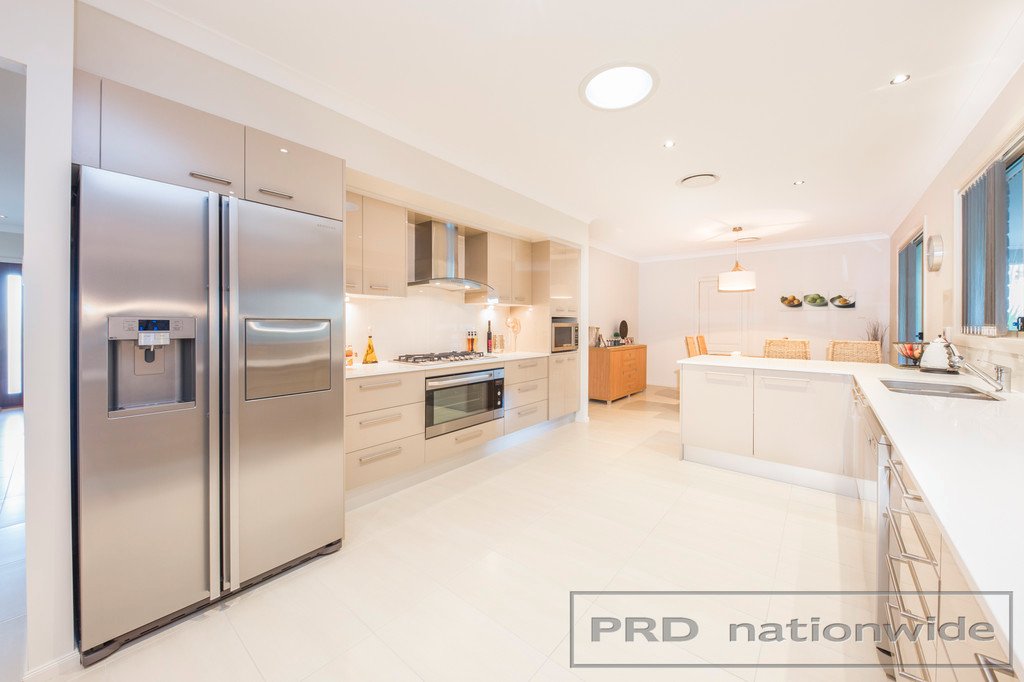 14 Peppertree Circuit ABERGLASSLYN 3