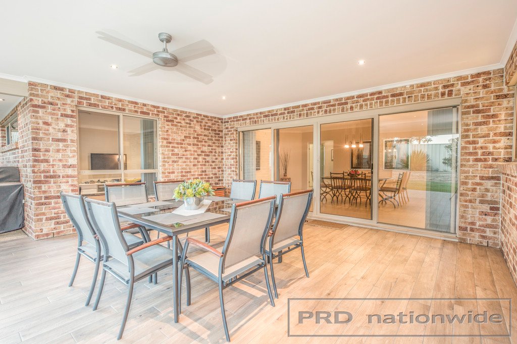 14 Peppertree Circuit ABERGLASSLYN 18