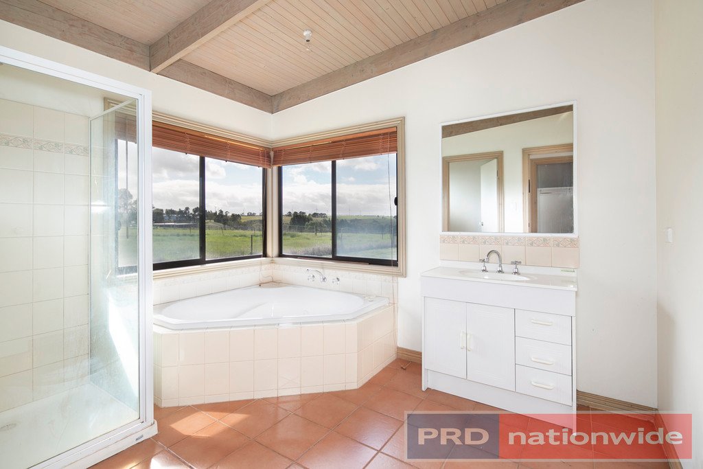14 Pett Street SKIPTON 9