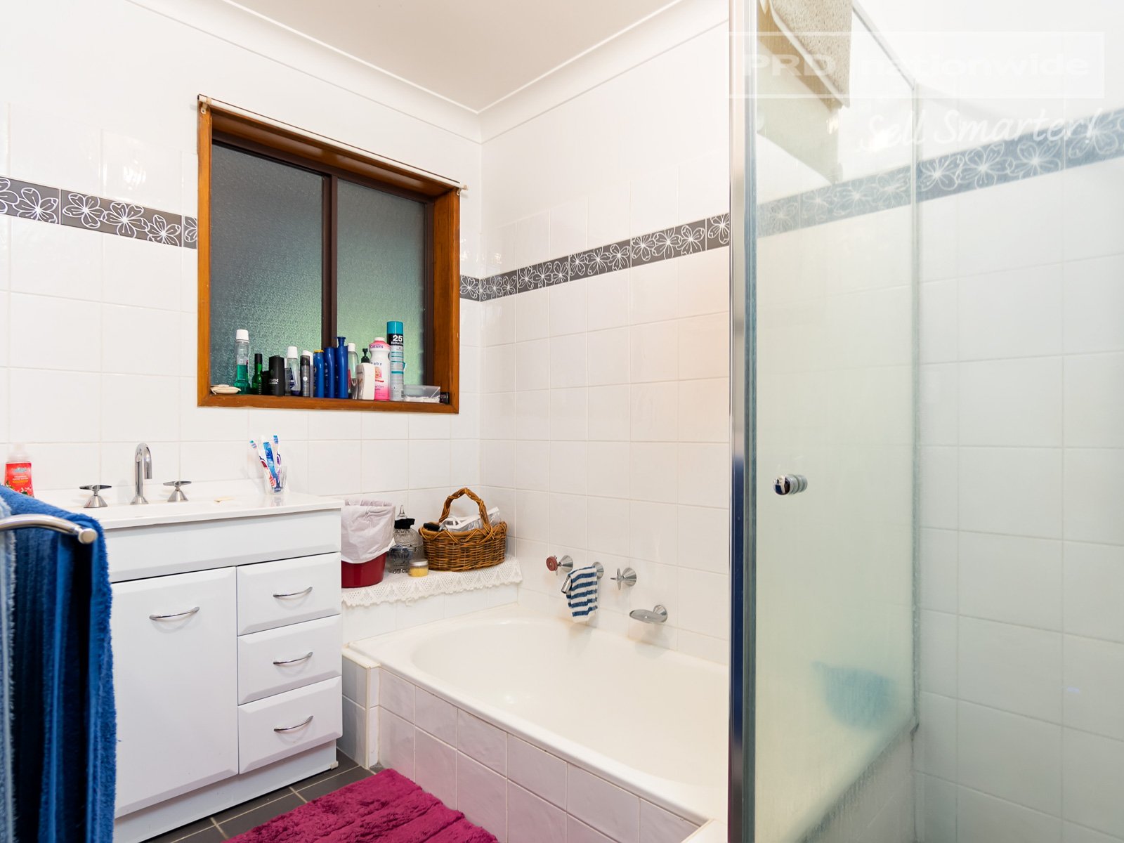 14 Pinaroo Drive GLENFIELD PARK 9