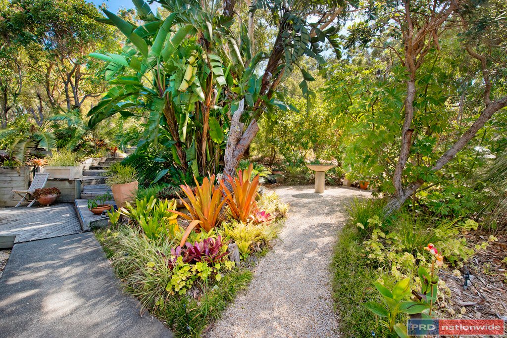 14 Pindari Drive DUNBOGAN 13