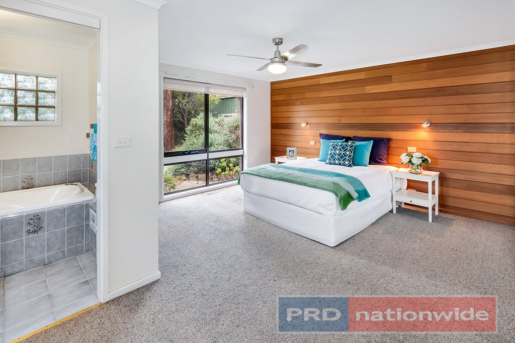 14 Pindari Drive MOUNT CLEAR 7