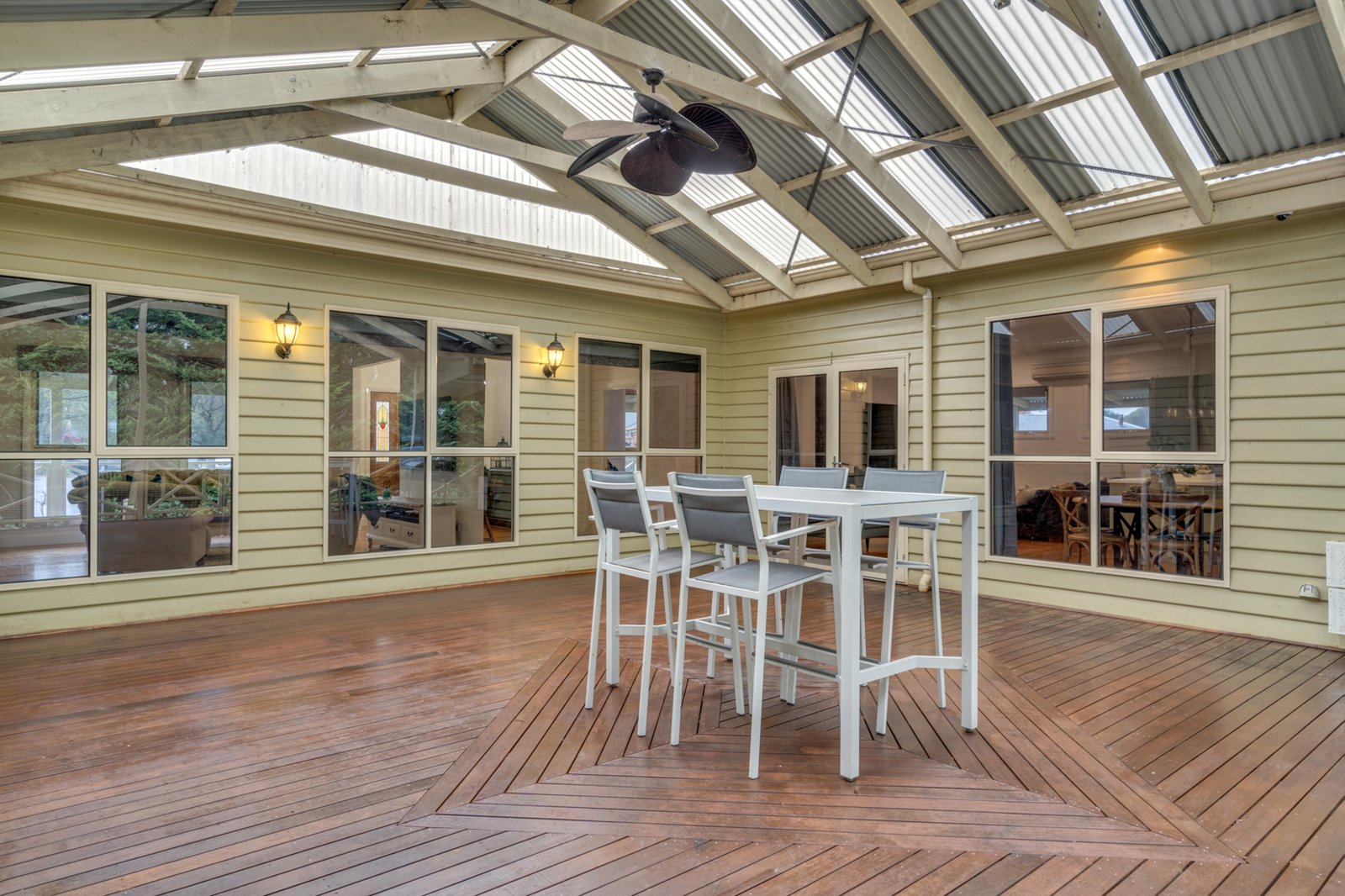 Real Estate and Property in 14 Pinelea Grove, Gisborne, VIC