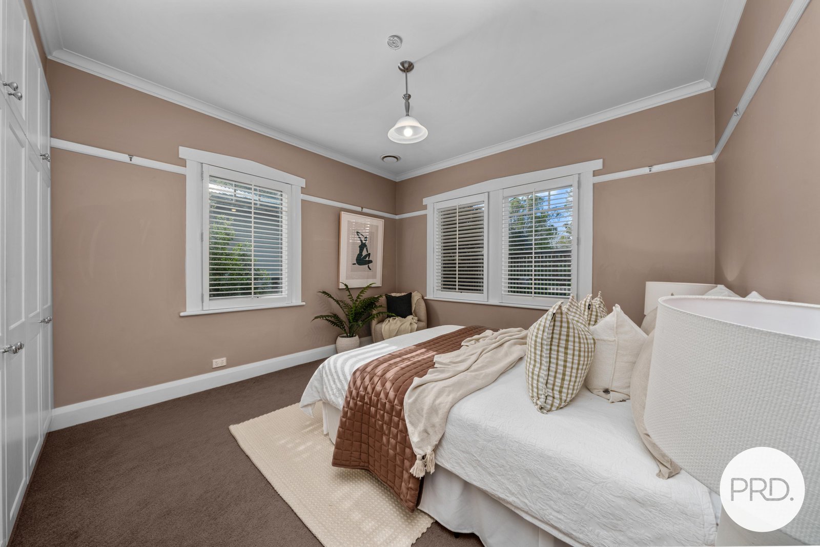 14 Pioneer Avenue NEW NORFOLK 12