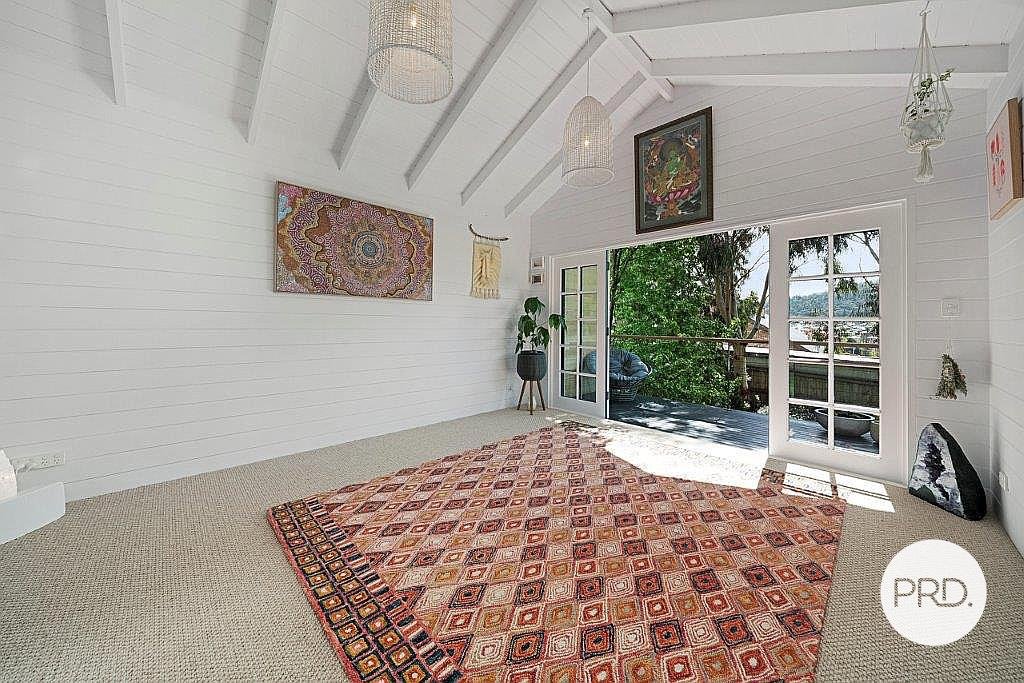 14 Pioneer Avenue NEW NORFOLK 24