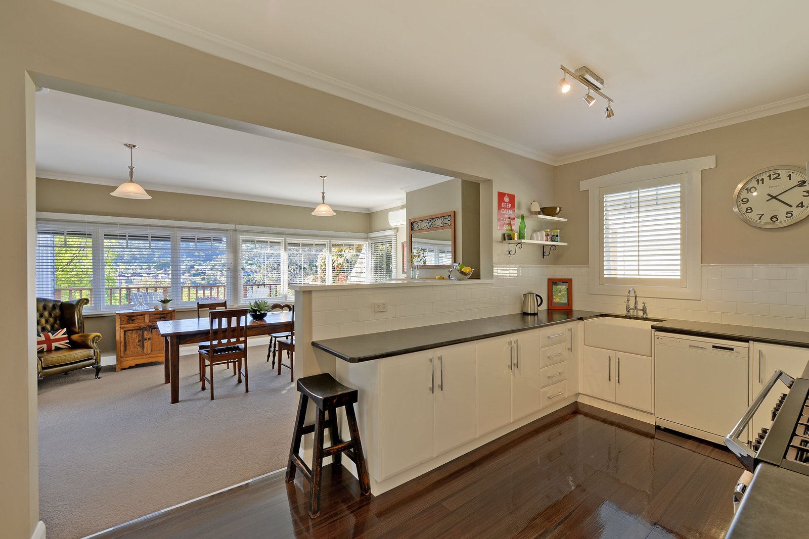 14 Pioneer Avenue NEW NORFOLK 12