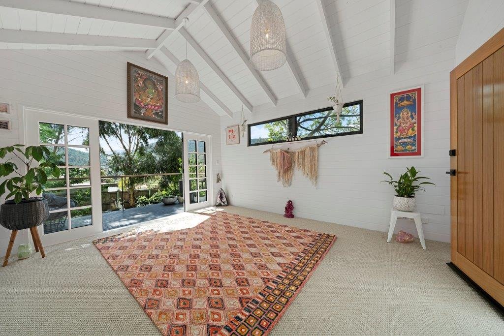 14 Pioneer Avenue NEW NORFOLK 28