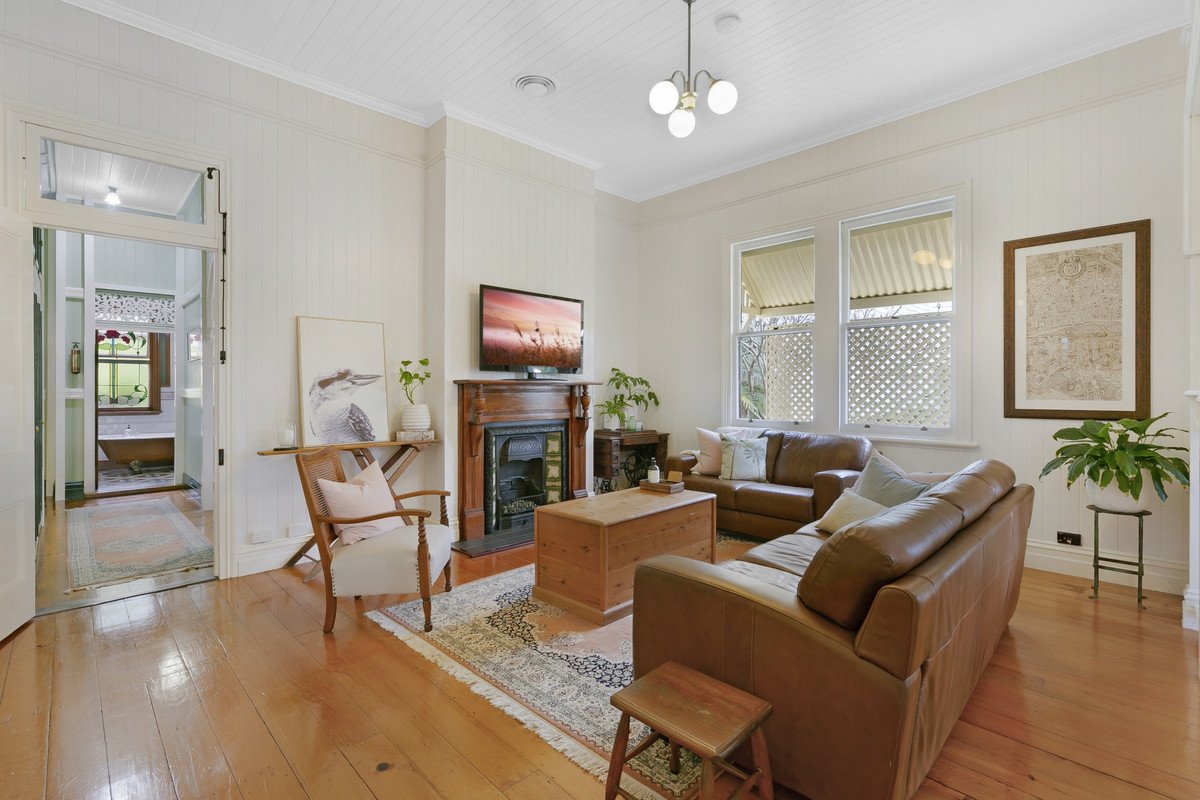 14 Plantation Road Burleigh Heads 9