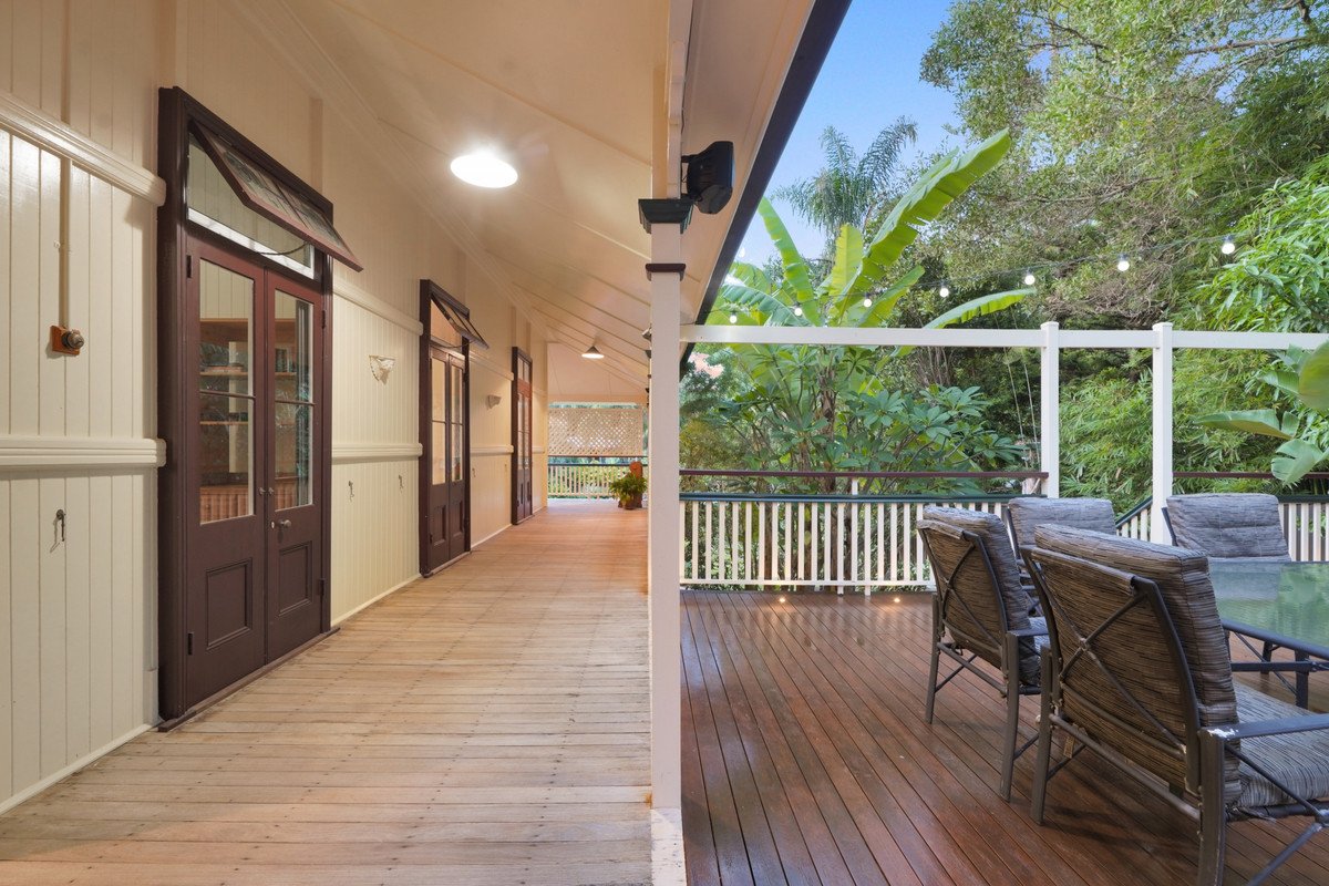 14 Plantation Road Burleigh Heads 19