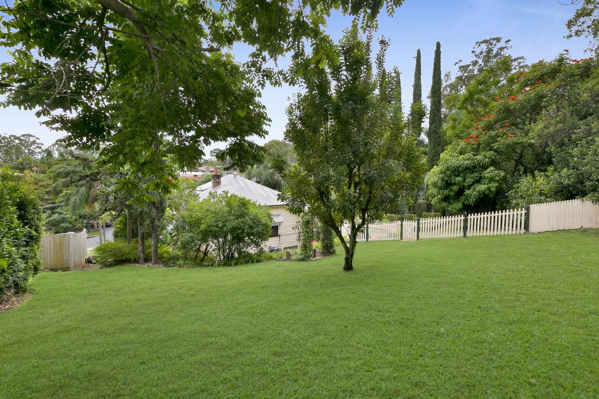 14 Plantation Road Burleigh Heads 23