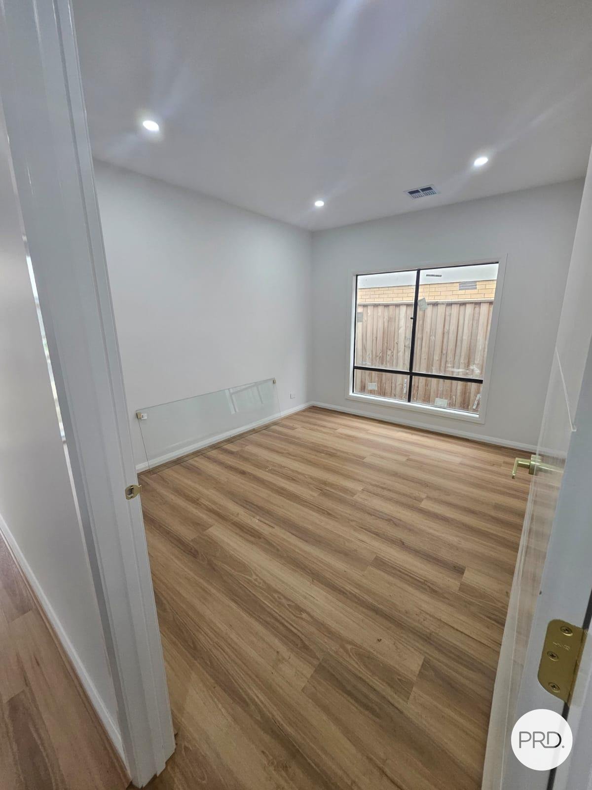 14 Prado Avenue CLYDE NORTH 15