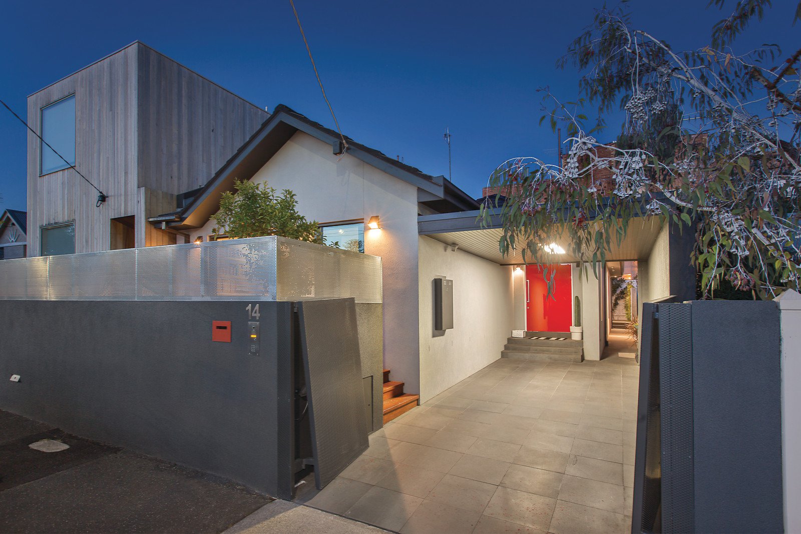 14 Prentice Street, St Kilda East, VIC