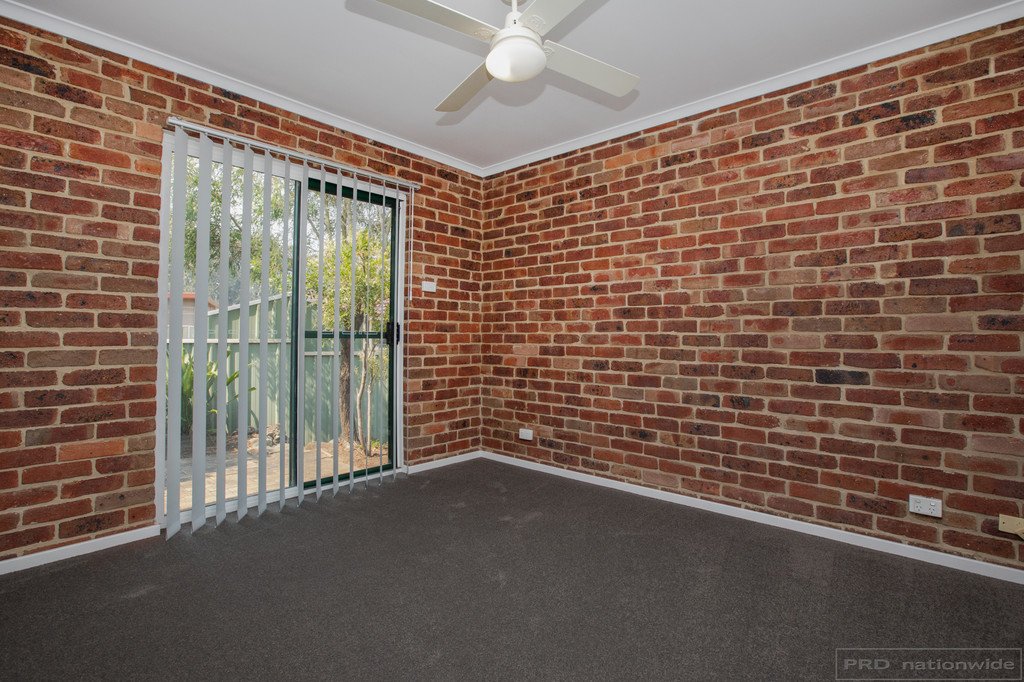 1/4 Proserpine Close ASHTONFIELD 7