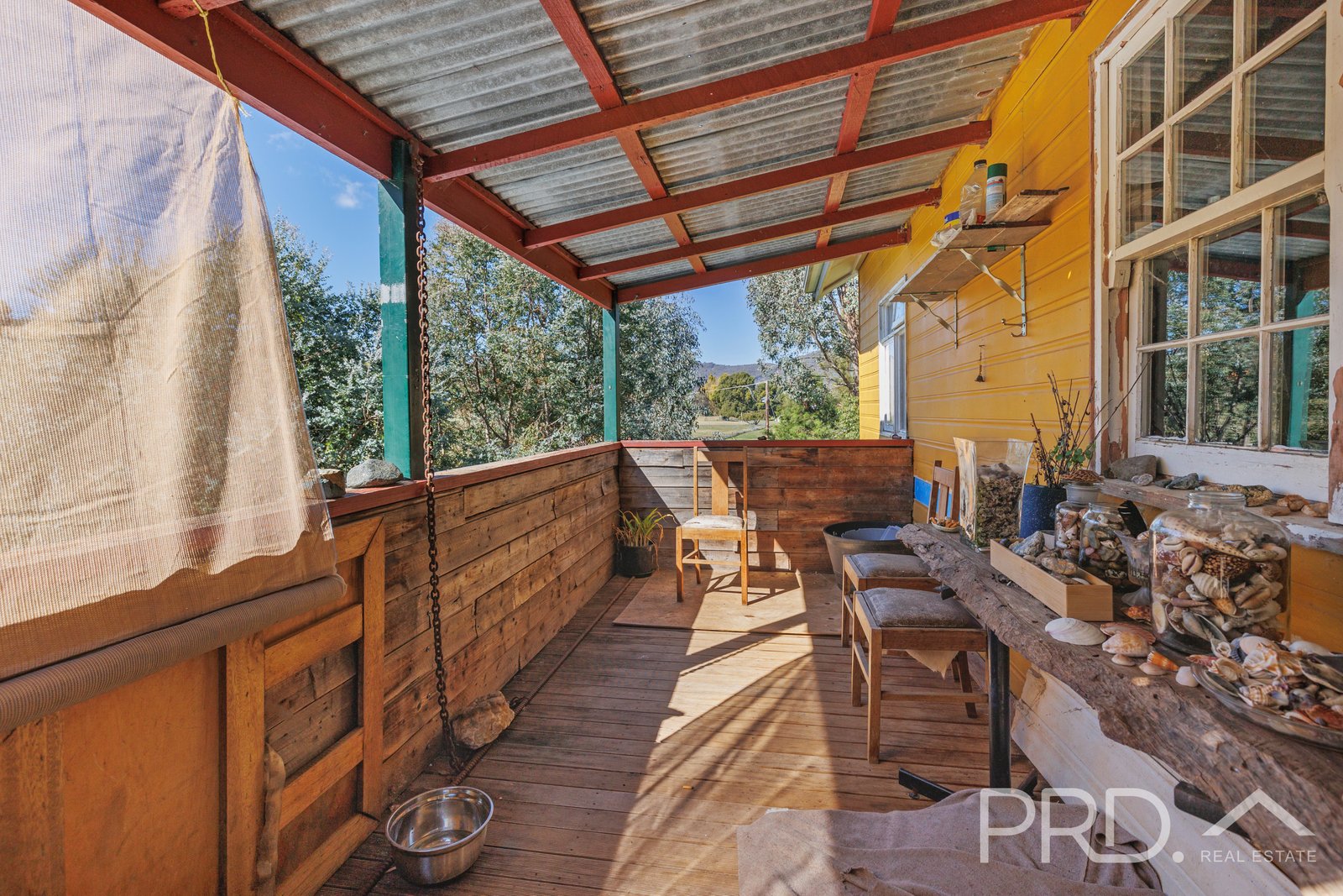 14 Quartz Street ADELONG 11