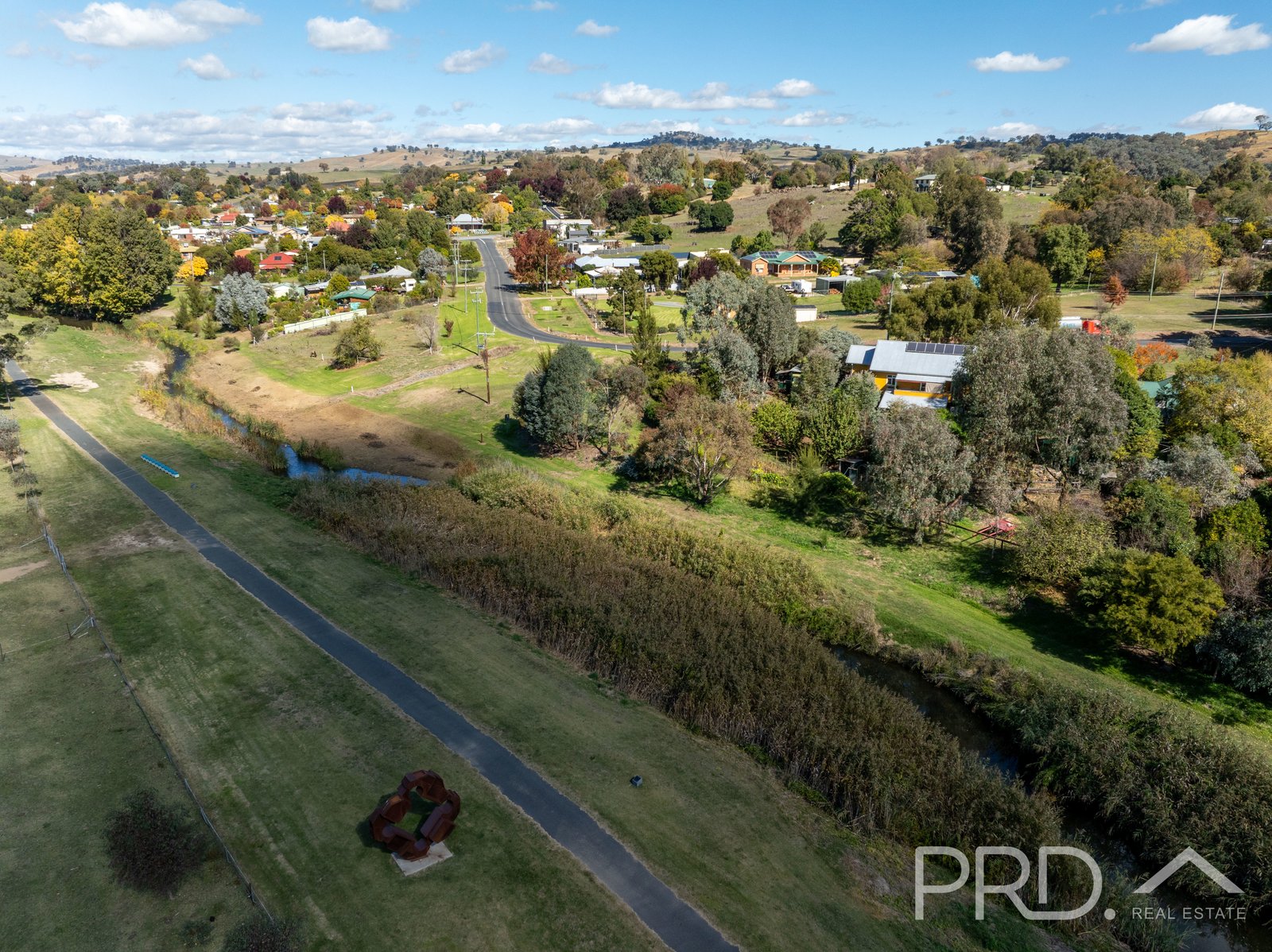 14 Quartz Street ADELONG 23