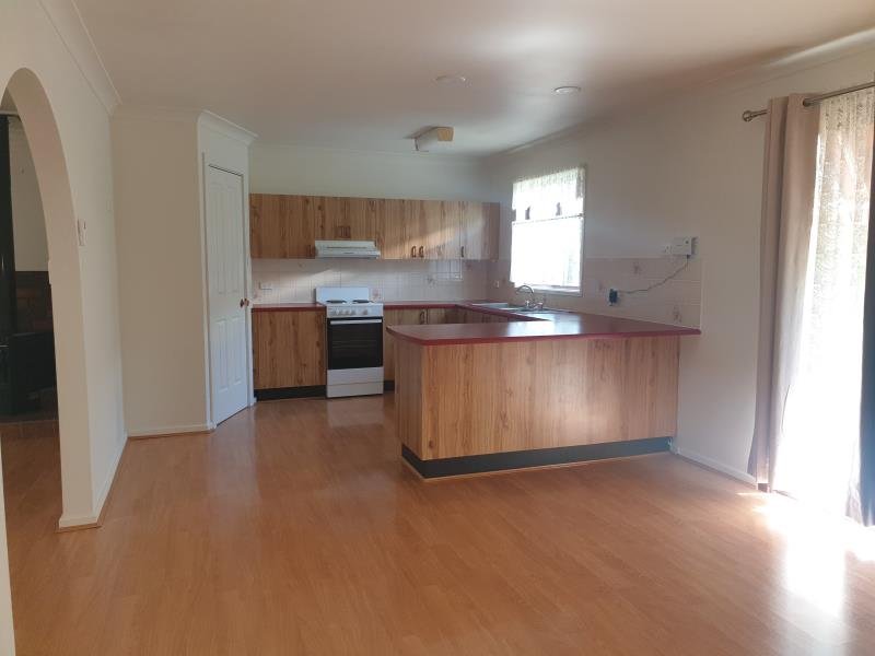 14 Railway Street TAMWORTH 5