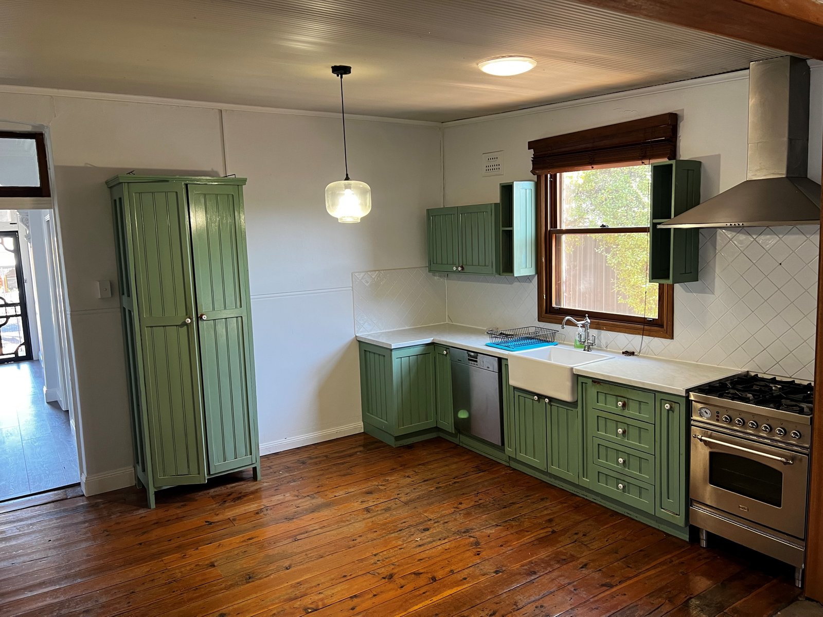 14 Rawson Avenue TAMWORTH 2