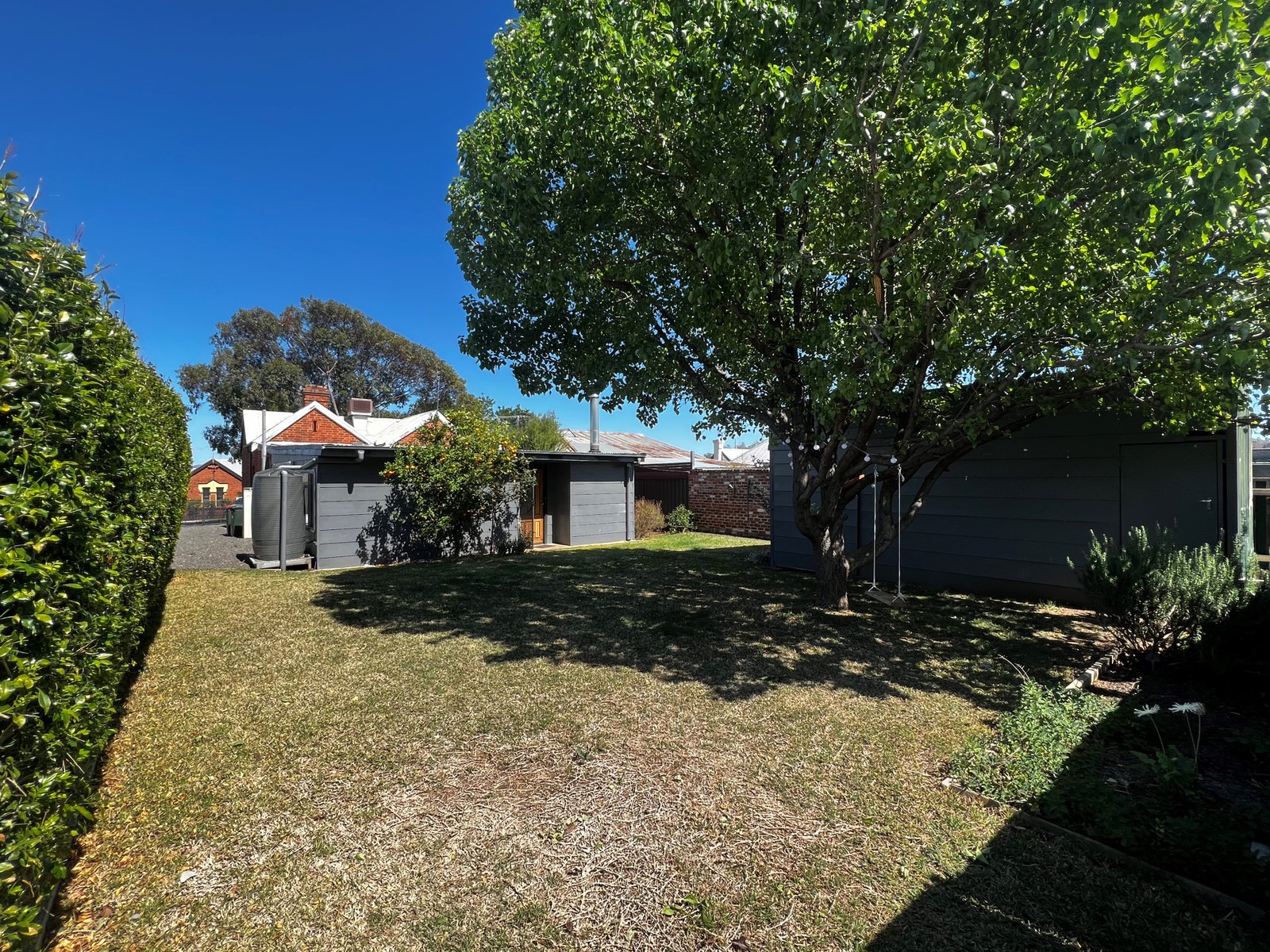14 Rawson Avenue TAMWORTH 9