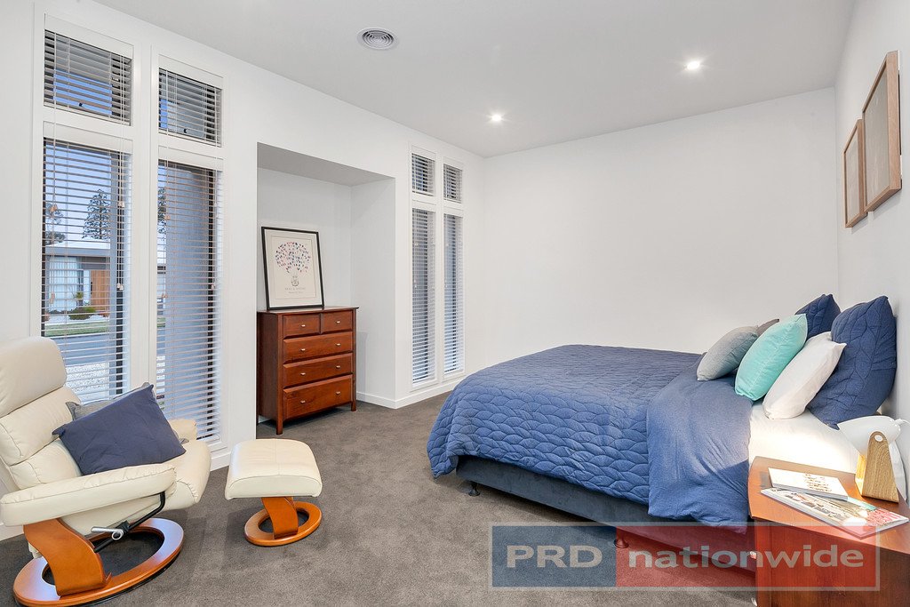 14 Regal Drive ALFREDTON 2