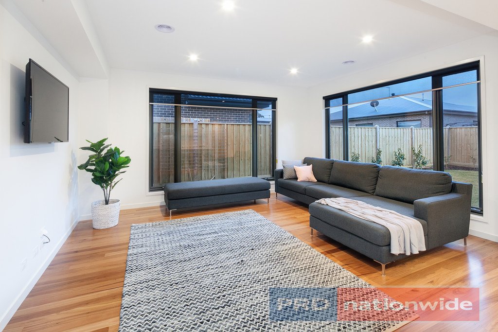 14 Regal Drive ALFREDTON 10
