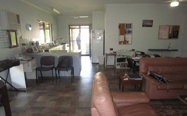 14 Reid Road CABLE BEACH 4