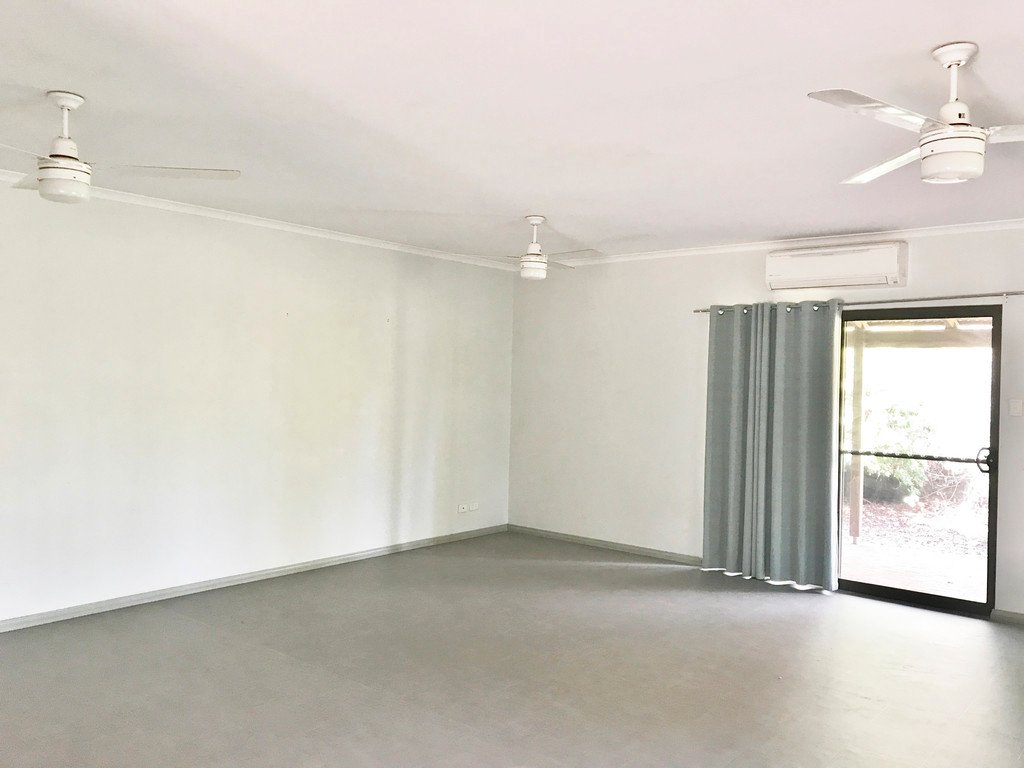 14 Reid Road CABLE BEACH 12