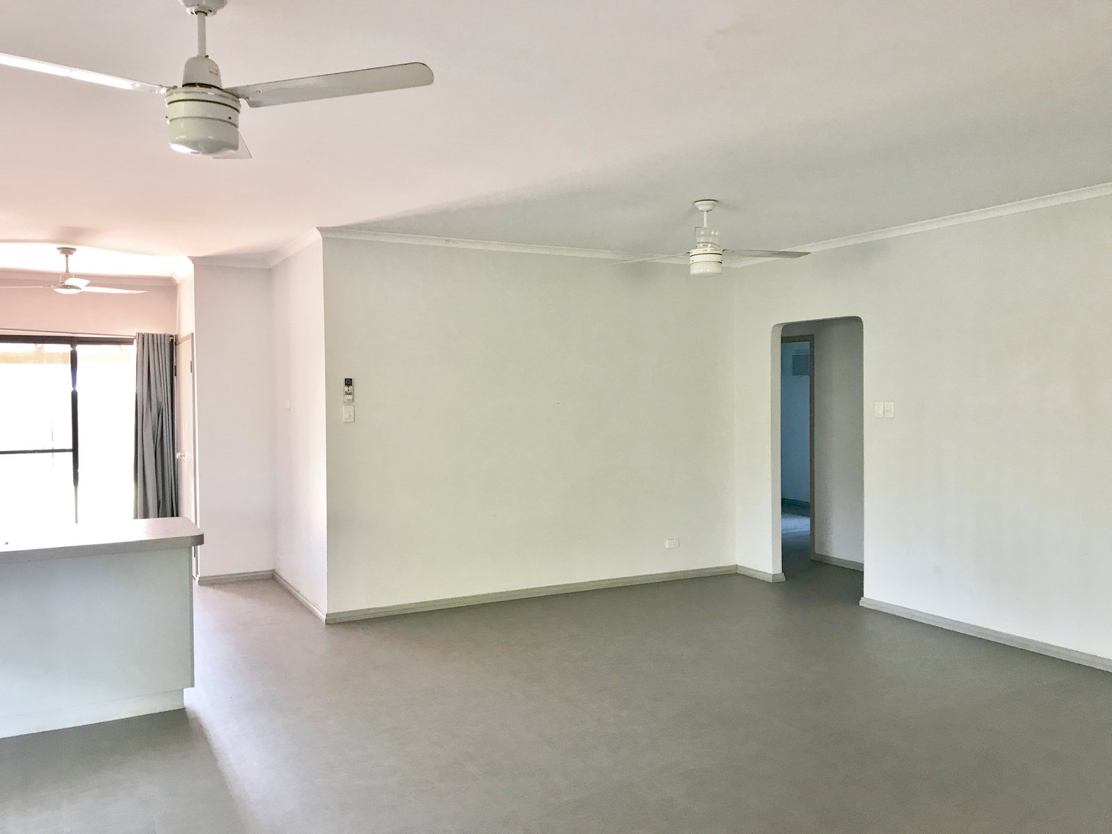 14 Reid Road CABLE BEACH 11