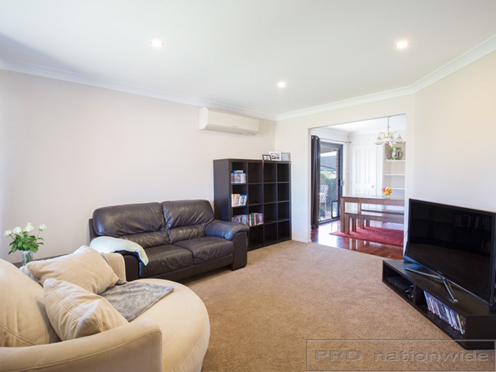 1/4 Reilly Street THORNTON 2